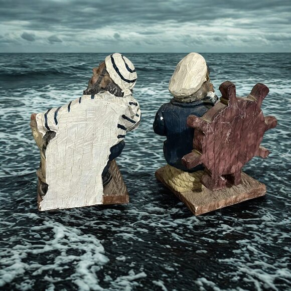 Vintage Nautical Sailor Bookends Resin Maritime Decor Captain & Anchor Set of 2 - Picture 4 of 4